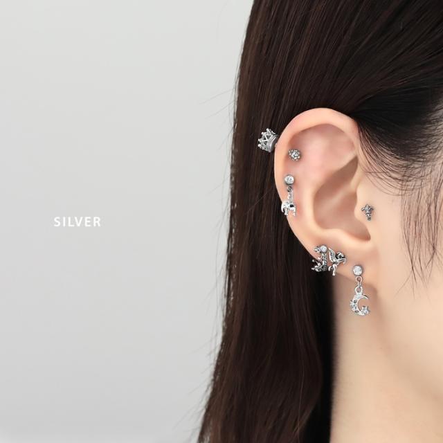 シンプルコーデにも