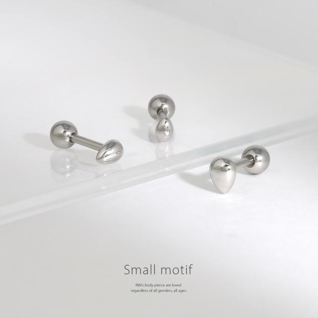 シンプルなミニピアス