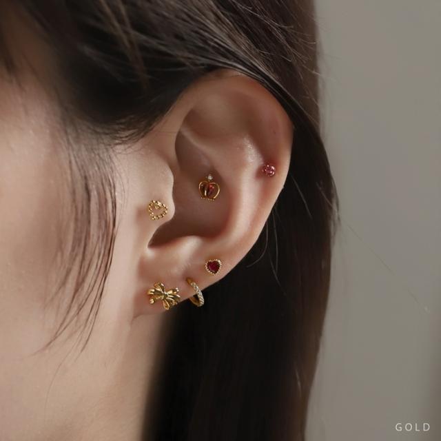 華やかな耳元を演出する 装着イメージ