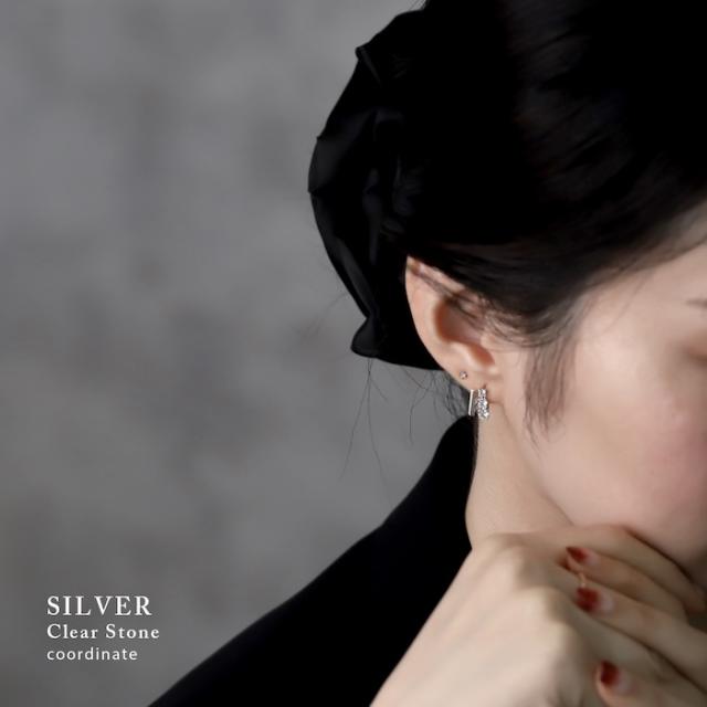 スタッドピアス