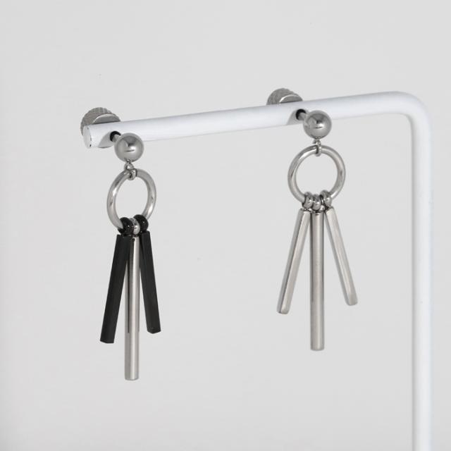 シルバー ブラック