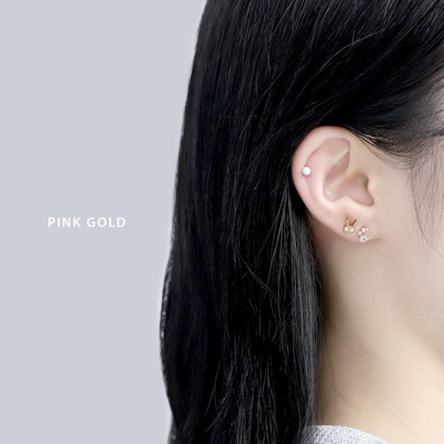 耳元を華やかに