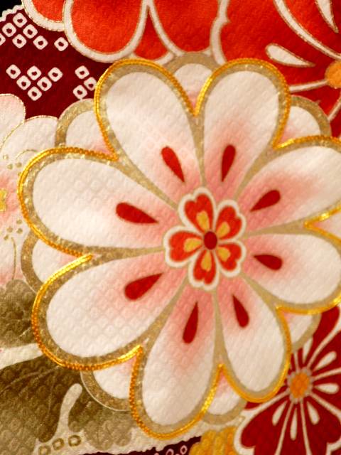 【期間限定割引】【レンタル】　往復送料無料 全部揃って安心 レンタル 小学生 大学生 卒業式 袴 レンタル 袴 卒業式袴セット 小学生 袴女児 女の子 小学生 袴 セット 小学生 卒業式 袴 レンタル 女の子 小学校 卒業式 着物 黒地 捻れ菊 桜 柄No.K-333