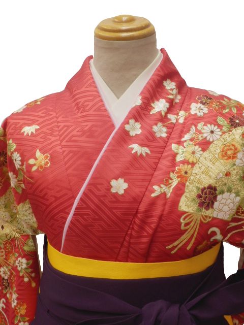 【期間限定割引】【レンタル】　往復送料無料 全部揃って安心 レンタル 小学生 大学生 卒業式 袴 レンタル 袴 卒業式袴セット 小学生 袴女児 女の子 小学生 袴 セット 小学生 卒業式 袴 レンタル 女の子 小学校 卒業式 着物 藤色地 捻れ菊 松 柄No.K-335