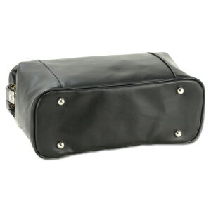 軽量合皮ダレスボストン　底鋲