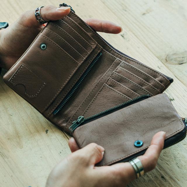 DEVICE Work 二つ折り財布 