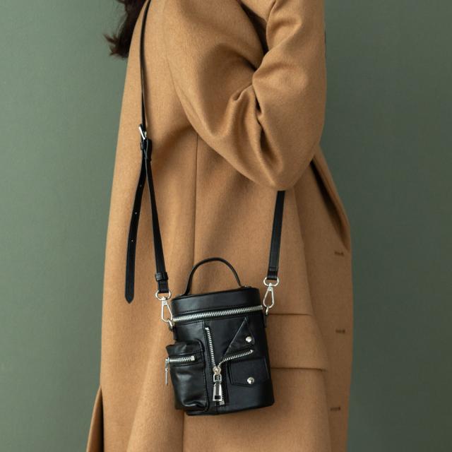 DEVICE ライダース バニティ ショルダーバッグ 