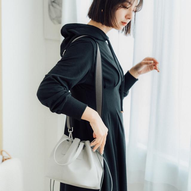 付け替え可能 バイカラー ショルダーストラップ