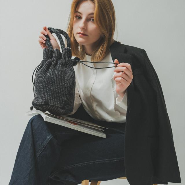 Rename ヌビ ミニ巾着バッグ