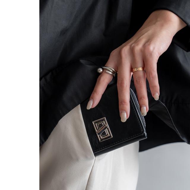 Rename 回転金具 3つ折り財布