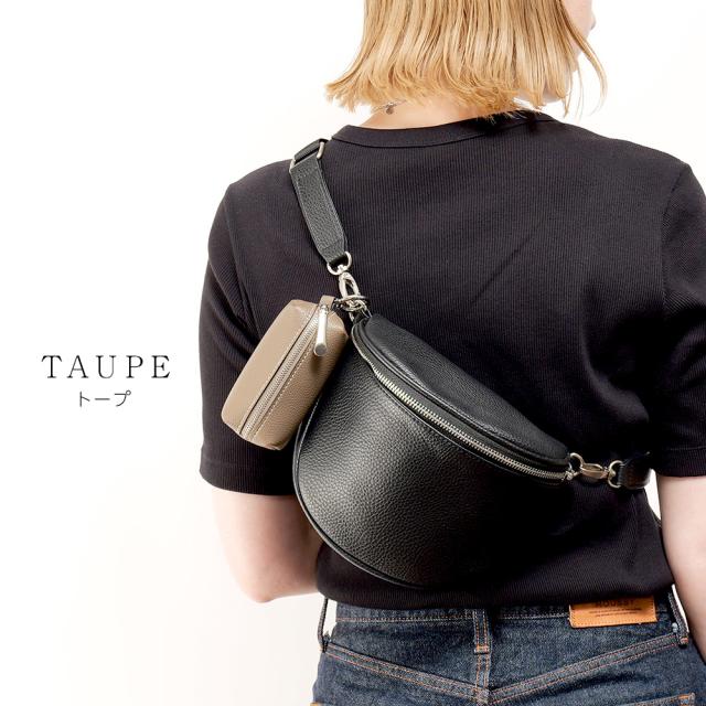 Rename マルチ ポーチ