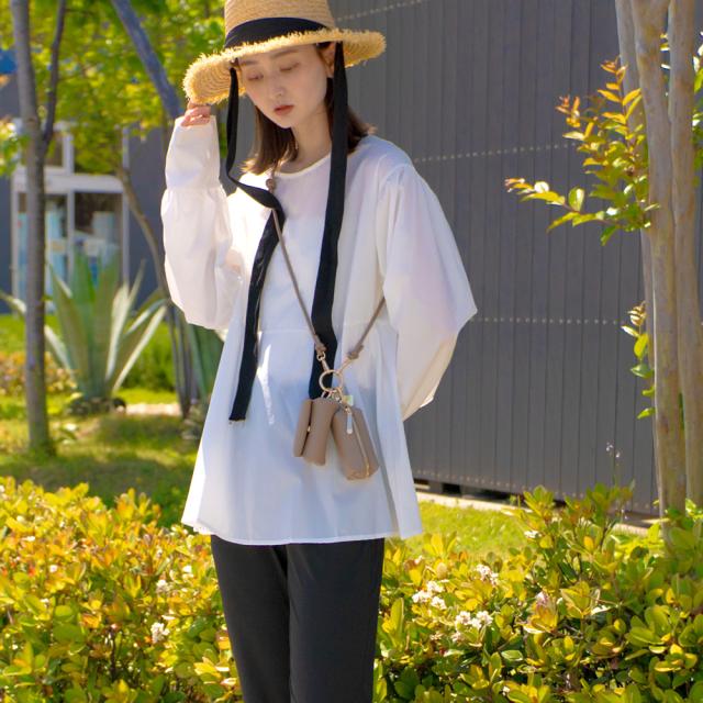 Rename 本革 マルチ ポーチ 