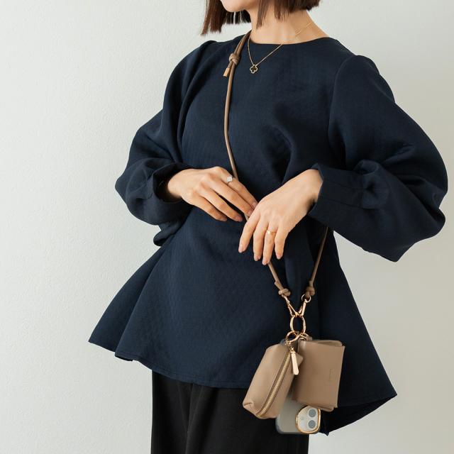 Rename 本革 ミニ財布 