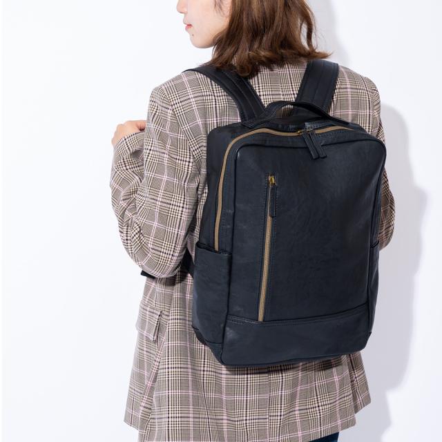 Rename roots リュック