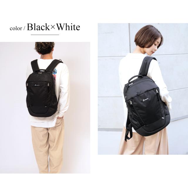 Rename ナイロン ダブルジップバックパック