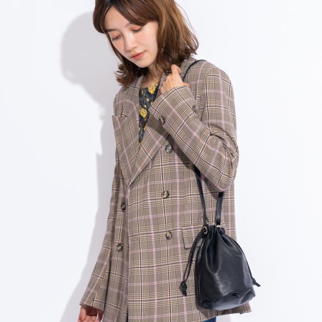 Rename リングジップ ボディショルダーバッグ