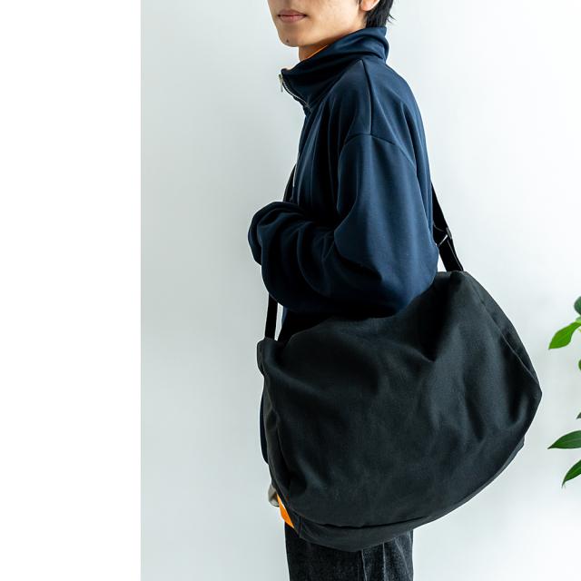Rename キャンバス ショルダーバッグ