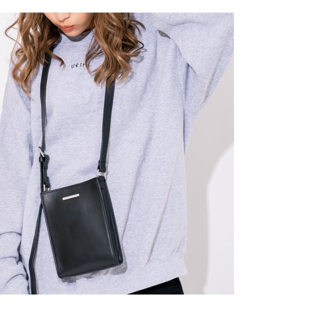 Rename 本革 スクエア ショルダーバッグ 