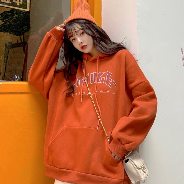 レッドカラーフロントロゴ オーバーサイズ フーディ パーカー