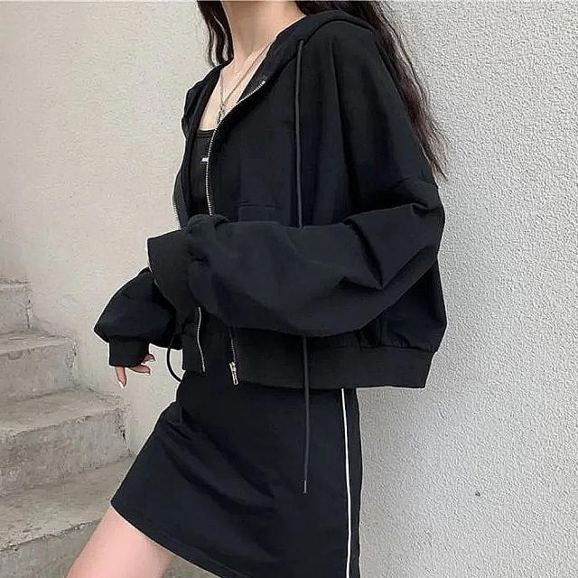 シンプル ショート丈 パーカー