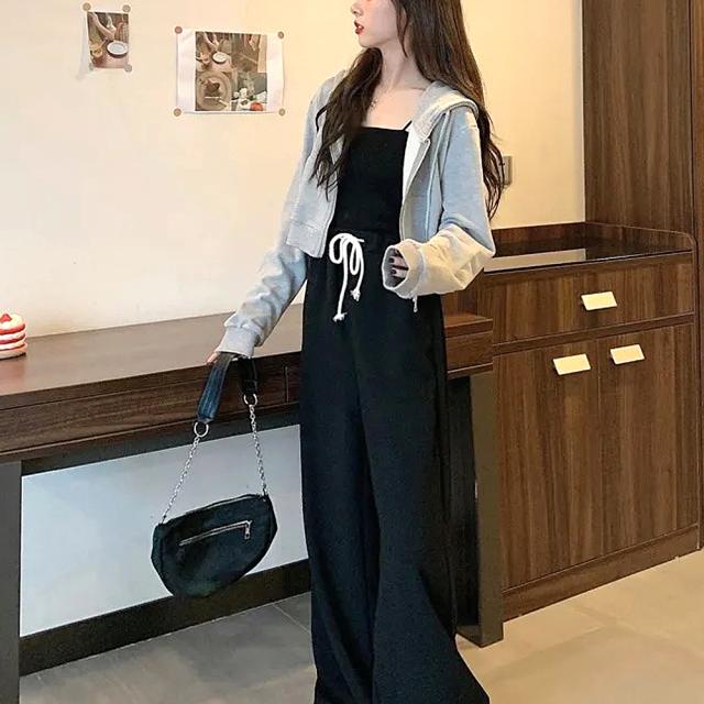 シンプル ショート丈 パーカー