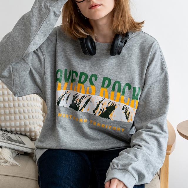 ルーズグラフィックプリント スウェット