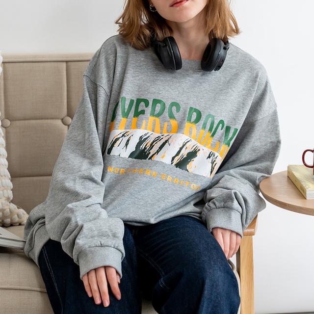 ルーズグラフィックプリント スウェット