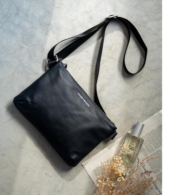 TransitGate G2 本革サコッシュバッグ