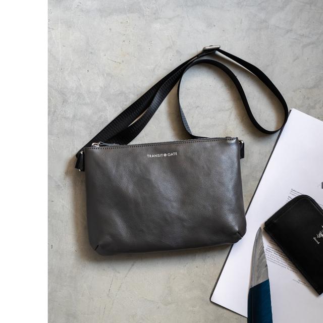 TransitGate G2 本革サコッシュバッグ