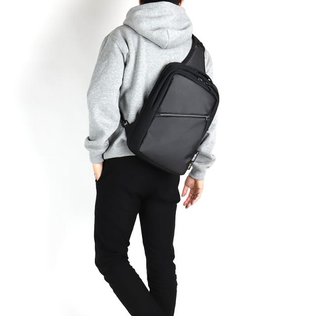 ボディバッグ FFF-506