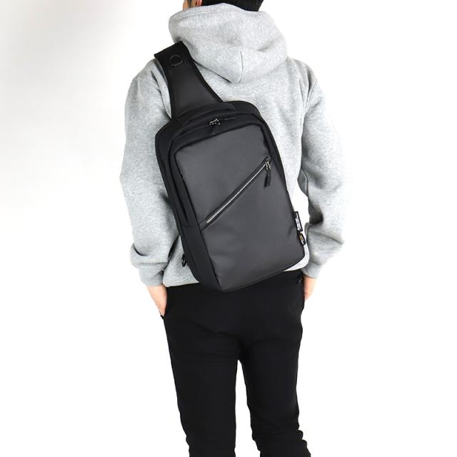 ボディバッグ FFF-506