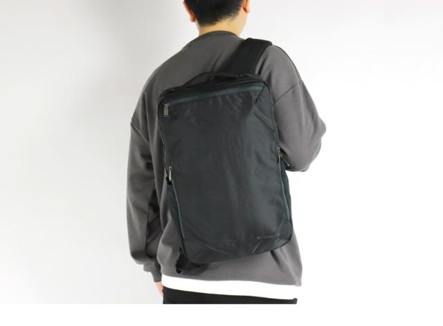 【リュック】送料無料 Columbia STAR RANGE SQUARE BACKPACK M PU8672