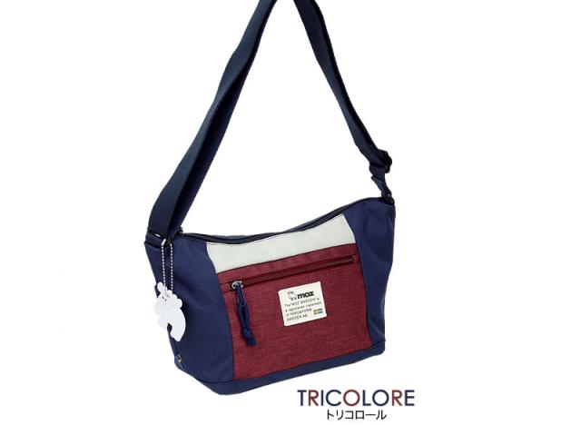 moz バナナ型ミニショルダーバッグ