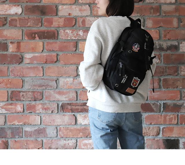 ボディバッグ AVIREX 限定モデル TOPGUN トップガン メンズ レディース 男女兼用 AVX305J