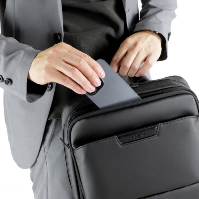 60642 2層リュック