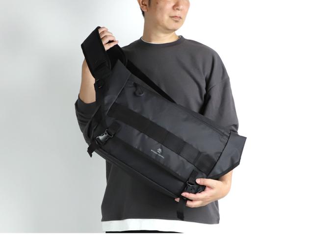 MICHAEL LINNELL メッセンジャーバッグ MLAC-26