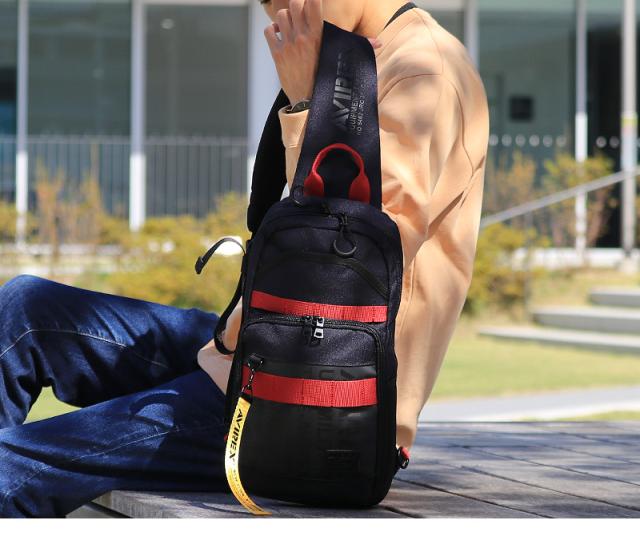 AVIREX （アヴィレックス） SUPER HORNET（スーパーホーネット）シリーズ ボディバッグ L