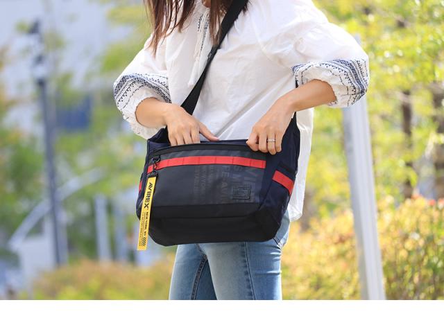 AVIREX (アヴィレックス) SUPER HORNET(スーパーホーネット)シリーズ ショルダーバッグ