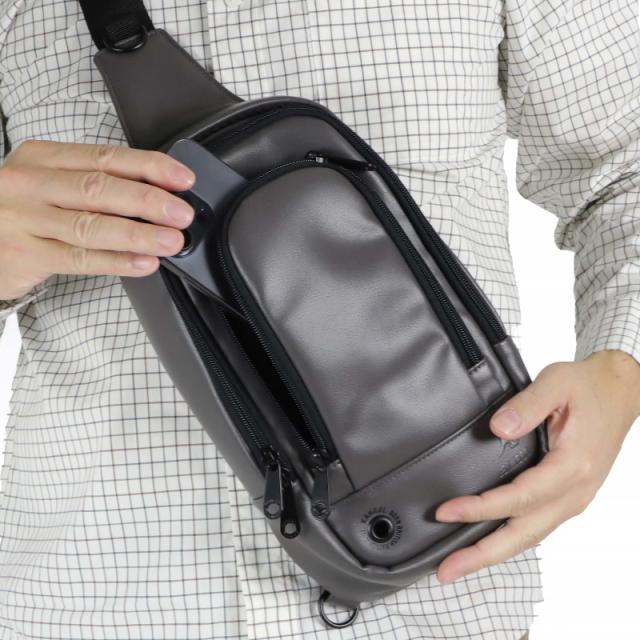 kangol ボディバッグ 250-4004