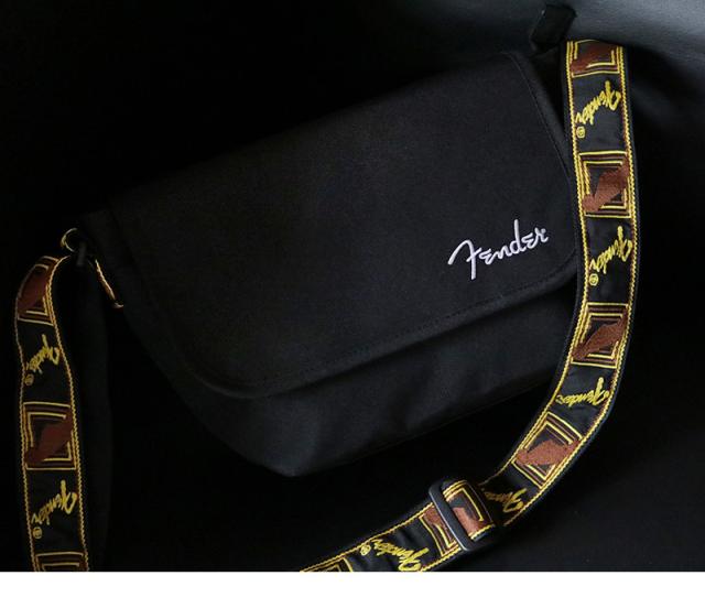 Fender (フェンダー)  ミニショルダーバッグ 950-6052 