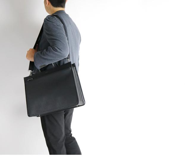 TAKEO KIKUCHI (タケオキクチ) ナビシリーズ ビジネスバッグ 271502 