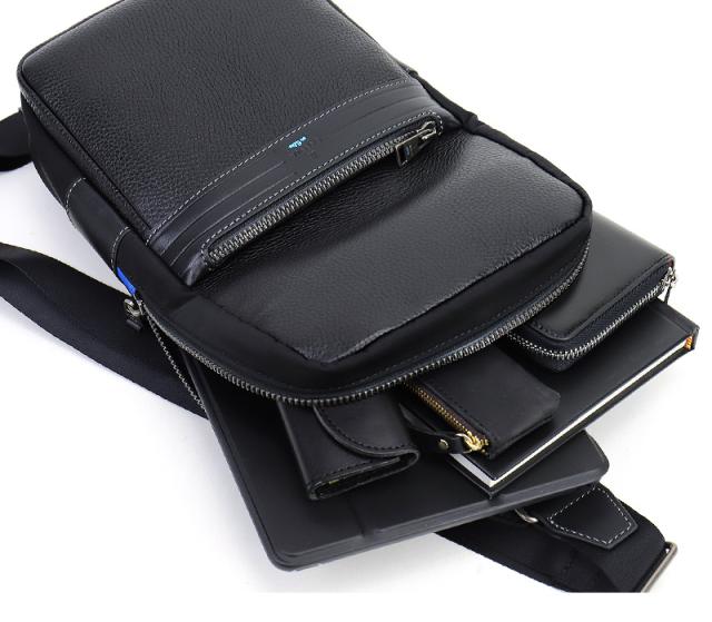 LANVIN en Bleu (ランバンオンブルー) Rate(レイト) ボディバッグ 511901