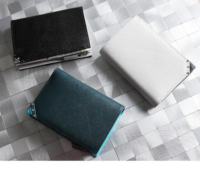 LANVIN en Bleu (ランバンオンブルー) アクアシリーズ ミドルウォレット 小銭入れあり 513623