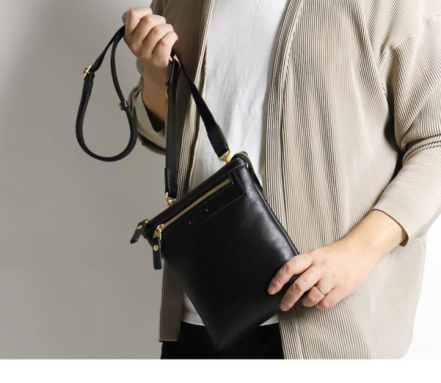 TAKEO KIKUCHI (タケオキクチ) マンチェスターシリーズ ショルダーバッグ 705161 