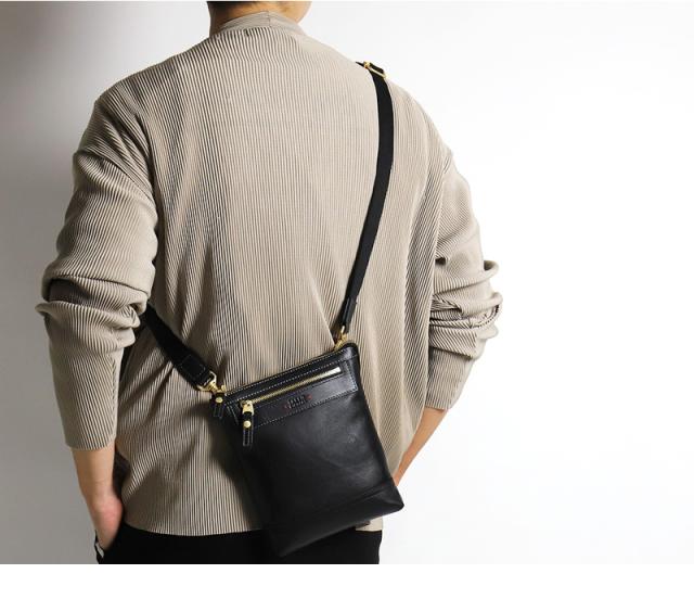 TAKEO KIKUCHI (タケオキクチ) マンチェスターシリーズ ショルダーバッグ 705161 