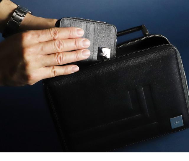 LANVIN en Bleu (ランバンオンブルー) フィズシリーズ コインケース 521622 