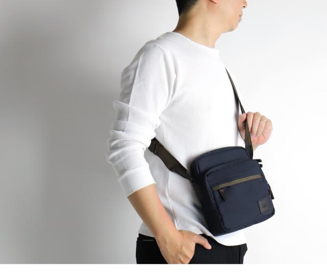 TAKEO KIKUCHI (タケオキクチ) トゥルーシリーズ ショルダーバッグ 739111 