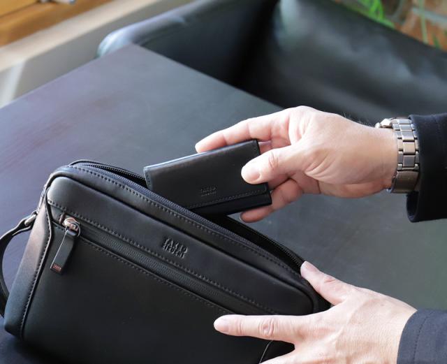 TAKEO KIKUCHI (タケオキクチ) アルドシリーズ キーケース 177621 