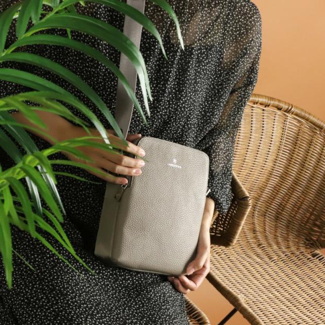 DRESSTERIOR ドレステリア