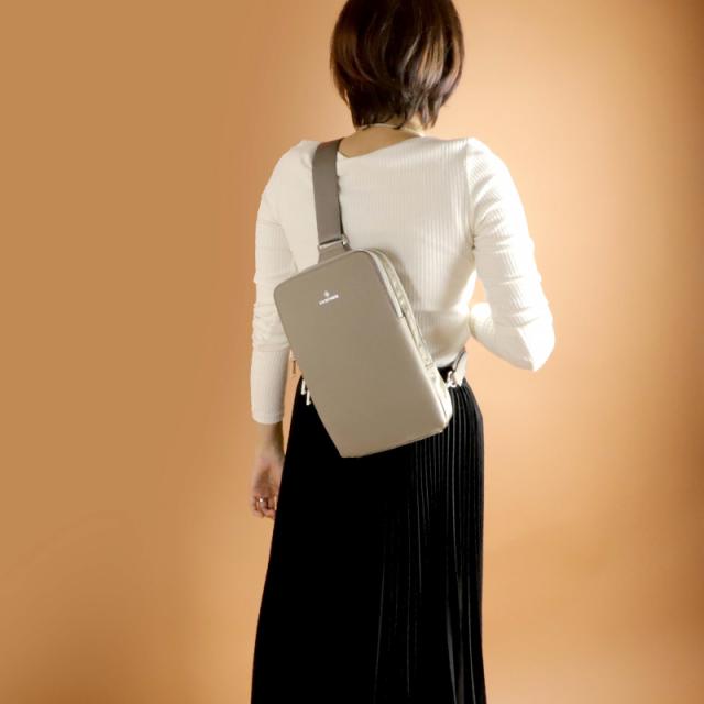 DRESSTERIOR ドレステリア